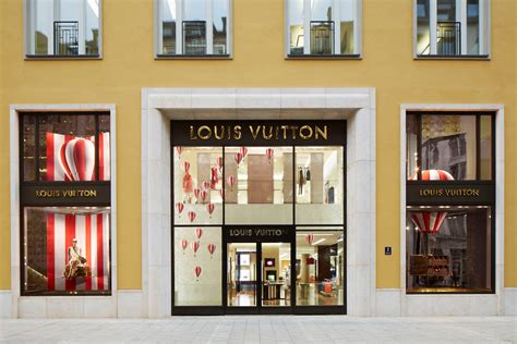 louis vuitton residenzpost münchen.